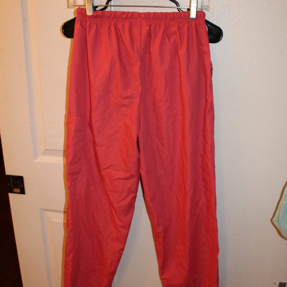 Scrubs Set - Picture 2 of 7